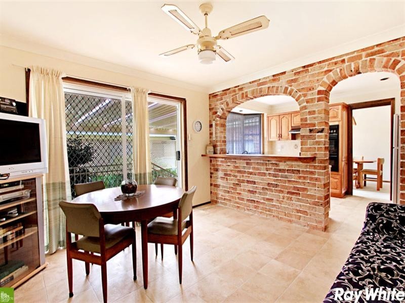 14 Premier Drive, Albion Park NSW 2527