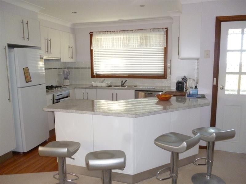 47 Captain Cook Drive, Barrack Heights NSW 2528