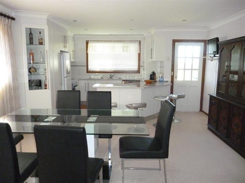 47 Captain Cook Drive, Barrack Heights NSW 2528