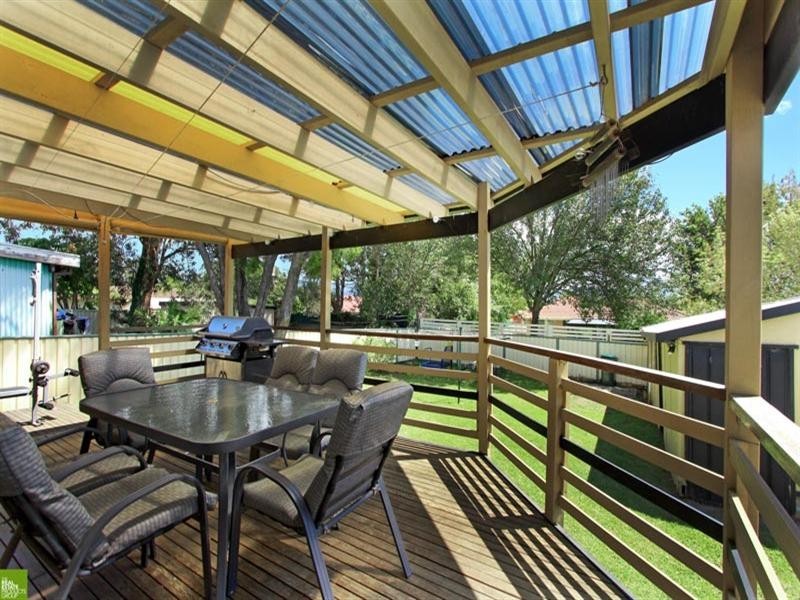 10 Figtree Street, Albion Park Rail NSW 2527