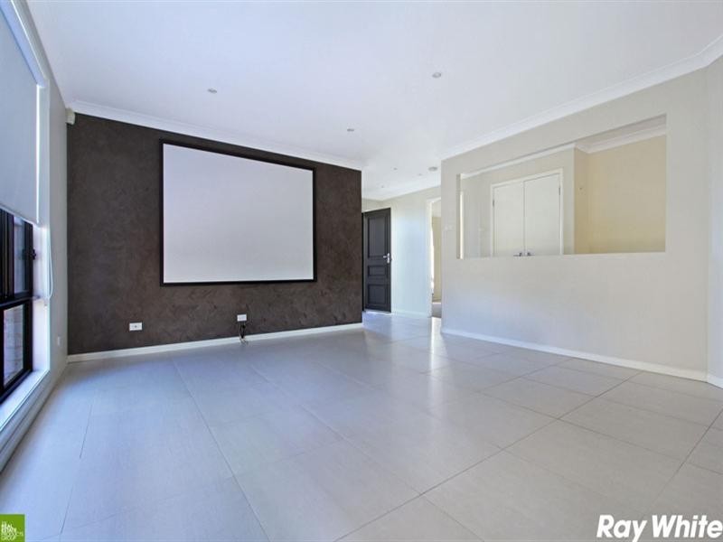 122 Daintree Drive, Albion Park NSW 2527