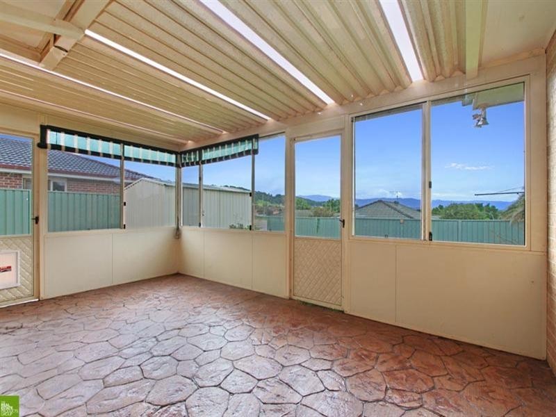 14 Ashburton Drive, Albion Park NSW 2527