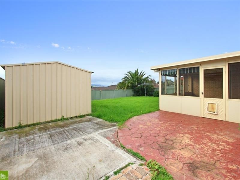 14 Ashburton Drive, Albion Park NSW 2527