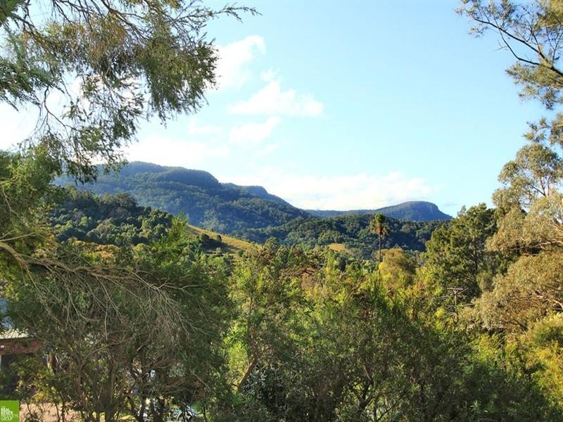 245 Cordeaux Road, Mount Kembla NSW 2526