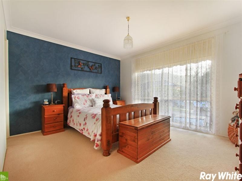 53 Fields Drive, Albion Park NSW 2527