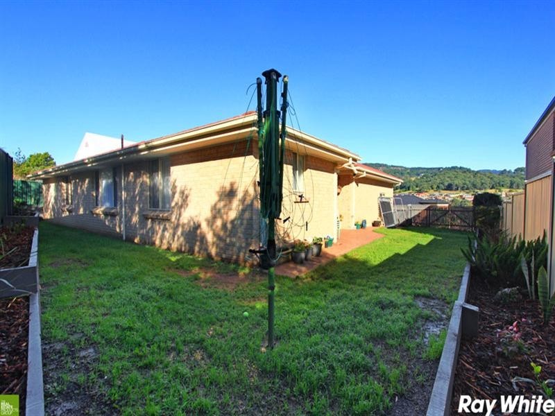 53 Fields Drive, Albion Park NSW 2527