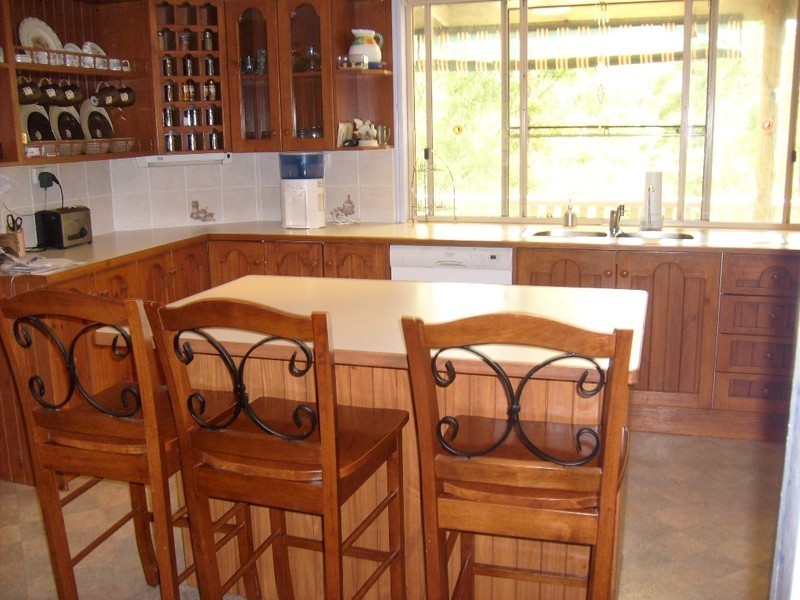 303 Shadbolt Road, Mothar Mountain QLD 4570