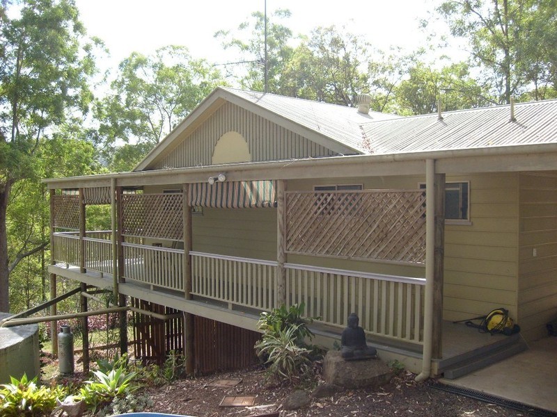 303 Shadbolt Road, Mothar Mountain QLD 4570