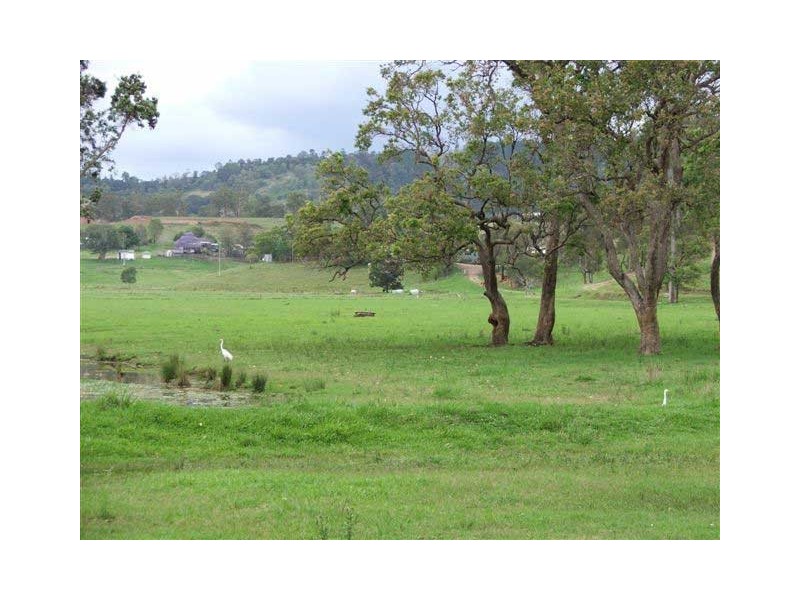 Brooloo QLD 4570