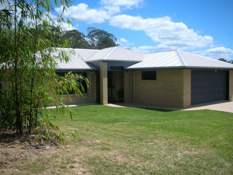 15 Jasmine Avenue, Southside QLD 4570