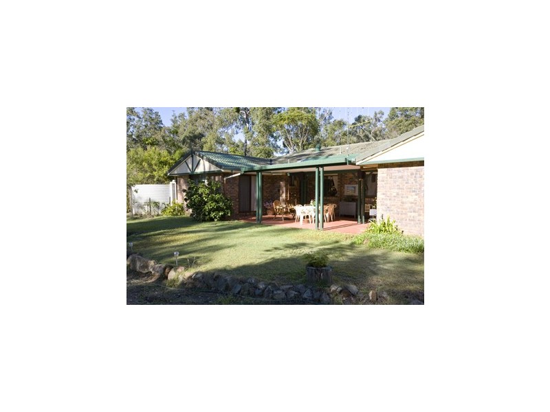 285 Arborten, Glenwood QLD 4570