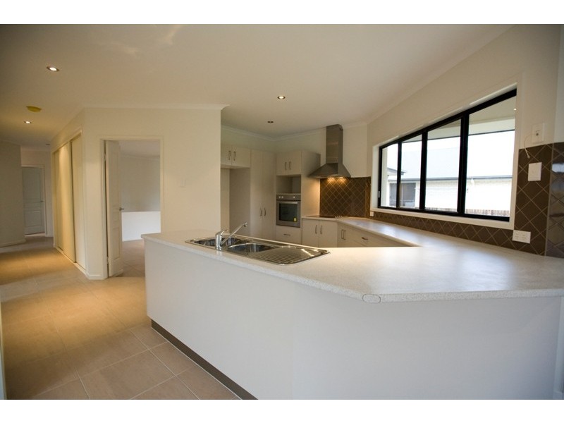 12 Maidment Court, Gympie QLD 4570