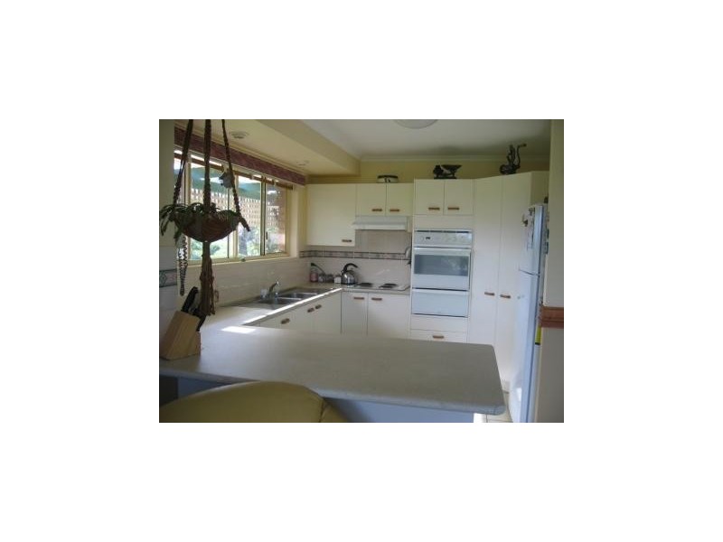 Wolvi QLD 4570