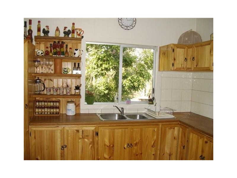 13 Lehman Road, Traveston QLD 4570