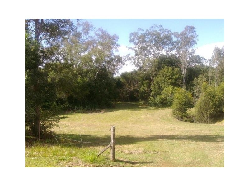 13 Lehman Road, Traveston QLD 4570