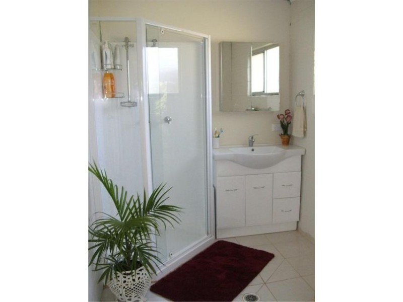 13 Lehman Road, Traveston QLD 4570