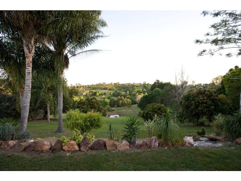 42 Hillview Road, Cedar Pocket QLD 4570