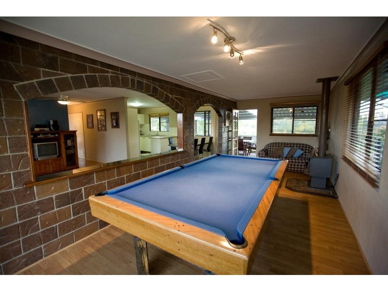 42 Hillview Road, Cedar Pocket QLD 4570