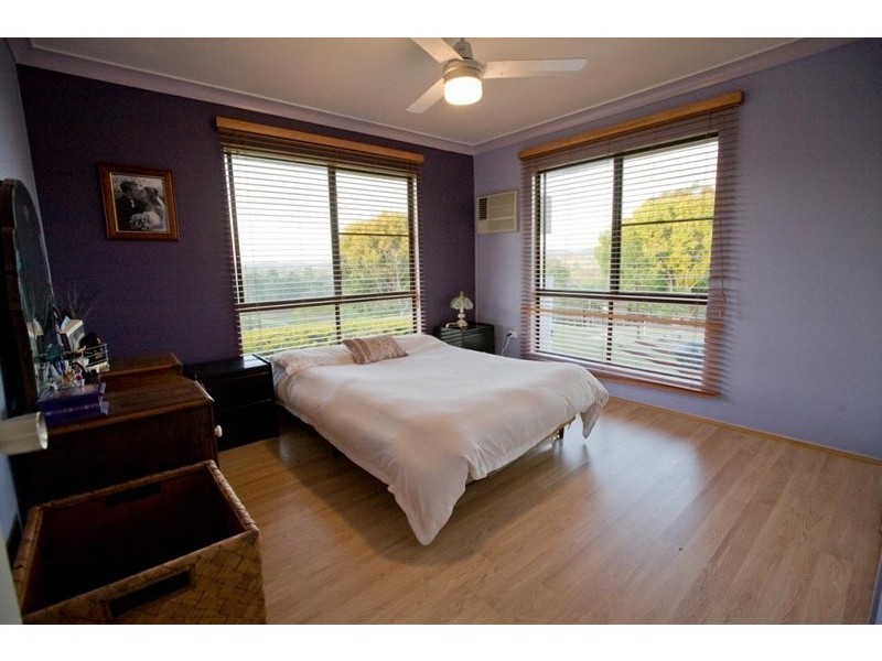 42 Hillview Road, Cedar Pocket QLD 4570