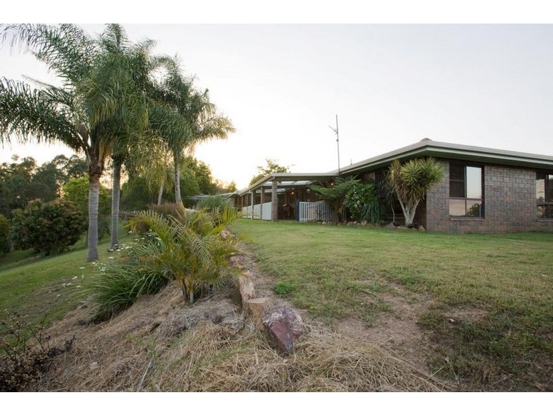 42 Hillview Road, Cedar Pocket QLD 4570