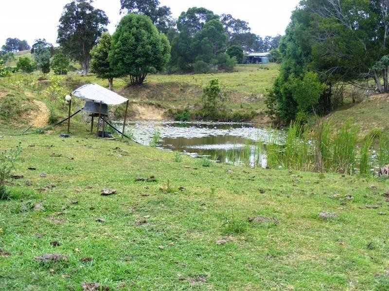 326 Old Goomborian Road, Veteran QLD 4570