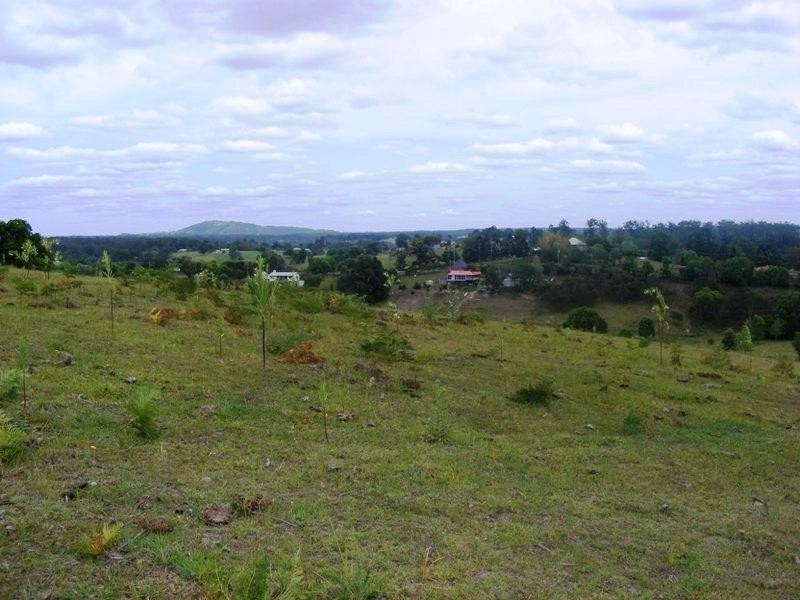 326 Old Goomborian Road, Veteran QLD 4570