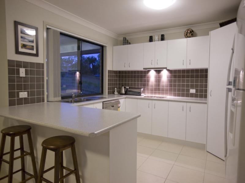 12 Moreton Court, Southside QLD 4570