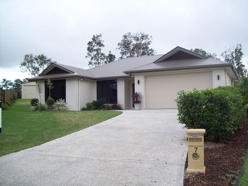 7 Maidment Court, Gympie QLD 4570