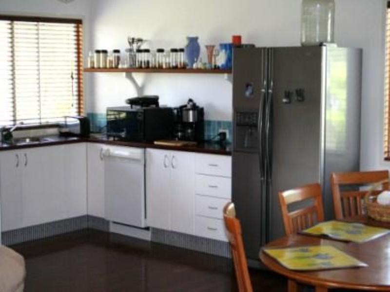 18 Batavia Court, Cooloola Cove QLD 4580