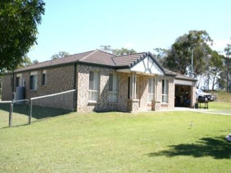 96 Bayside Road, Cooloola Cove QLD 4580