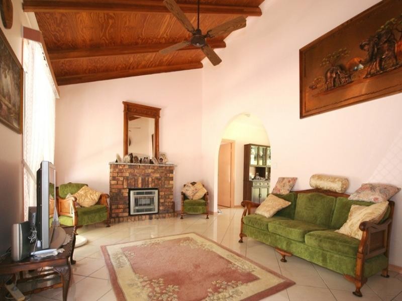 52 Osborne Court, Wallu QLD 4570