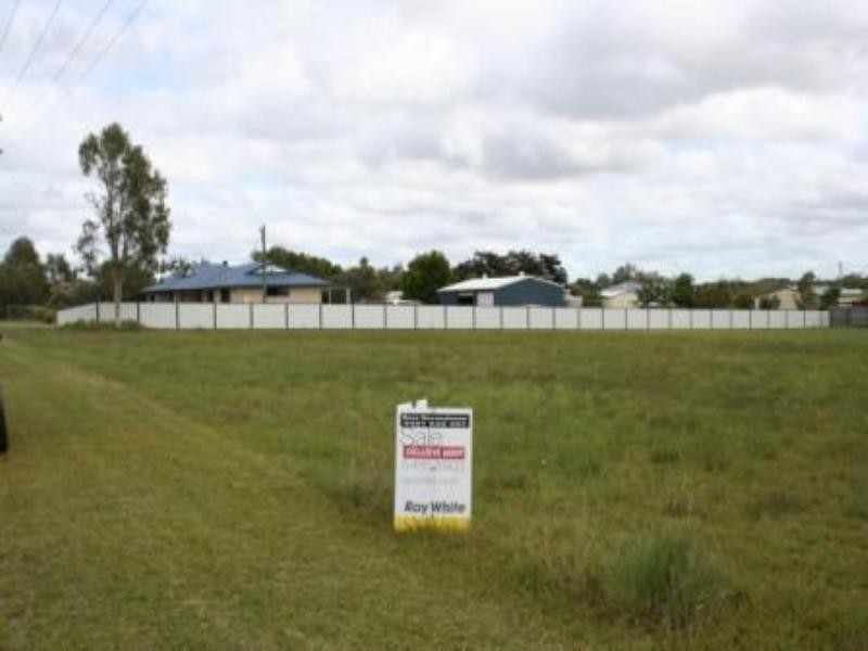 33 Investigator Avenue, Cooloola Cove QLD 4580