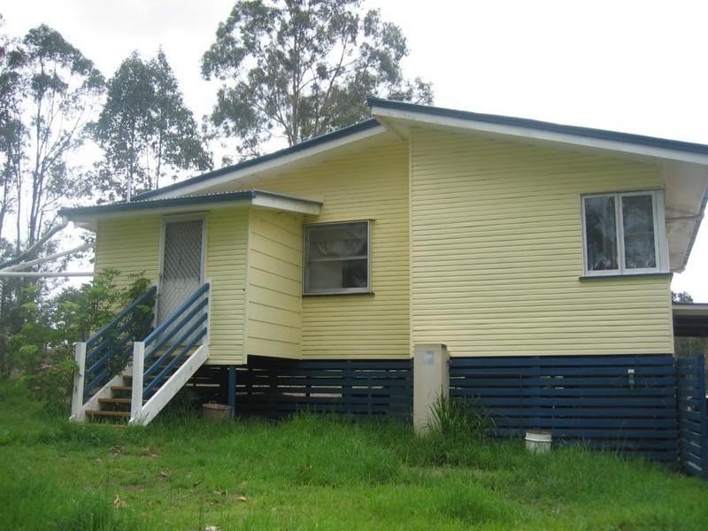 4 Sykes Road, Glenwood QLD 4570