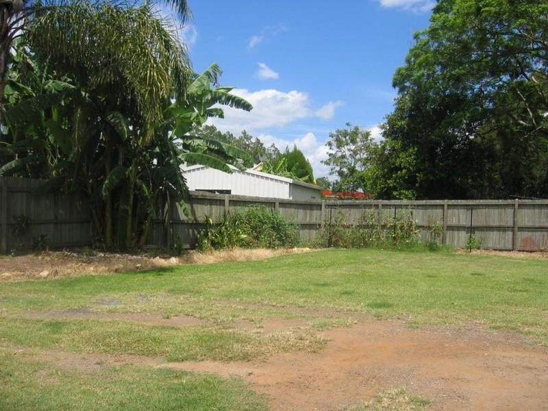 15 Araluen Terrace, Monkland QLD 4570