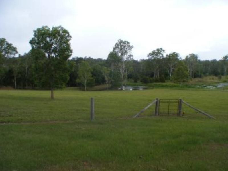 58 Rocks Road, Southside QLD 4570