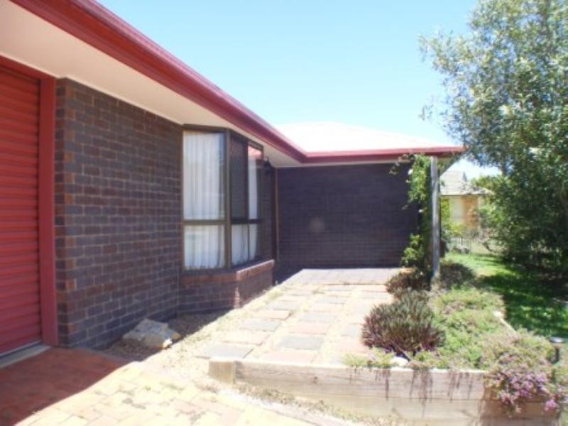 6 Banksia Drive, Gympie QLD 4570