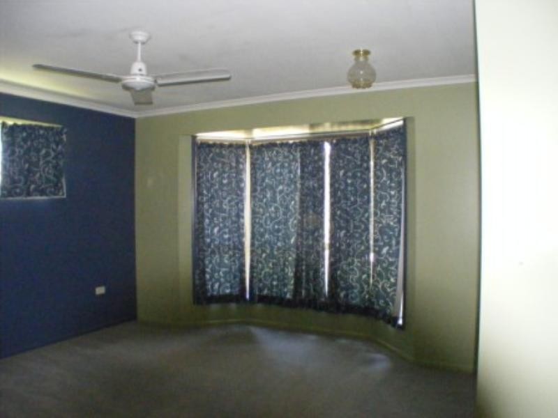 6 Banksia Drive, Gympie QLD 4570