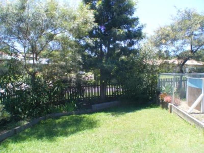 6 Banksia Drive, Gympie QLD 4570