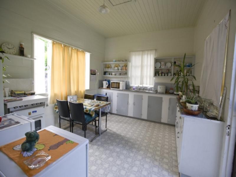 17 Caledonian Hill, Gympie QLD 4570