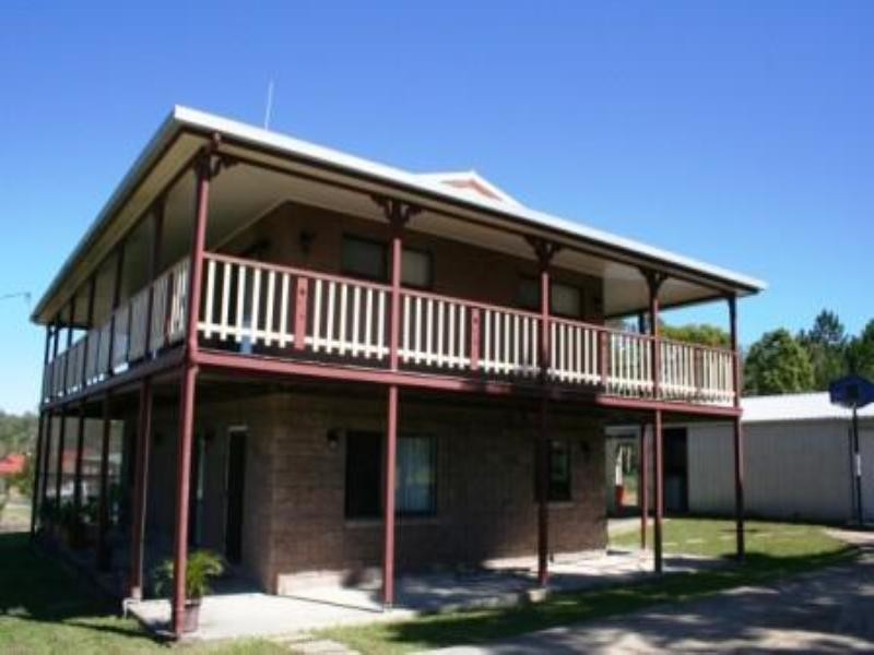 18 Endeavour Drive, Cooloola Cove QLD 4580