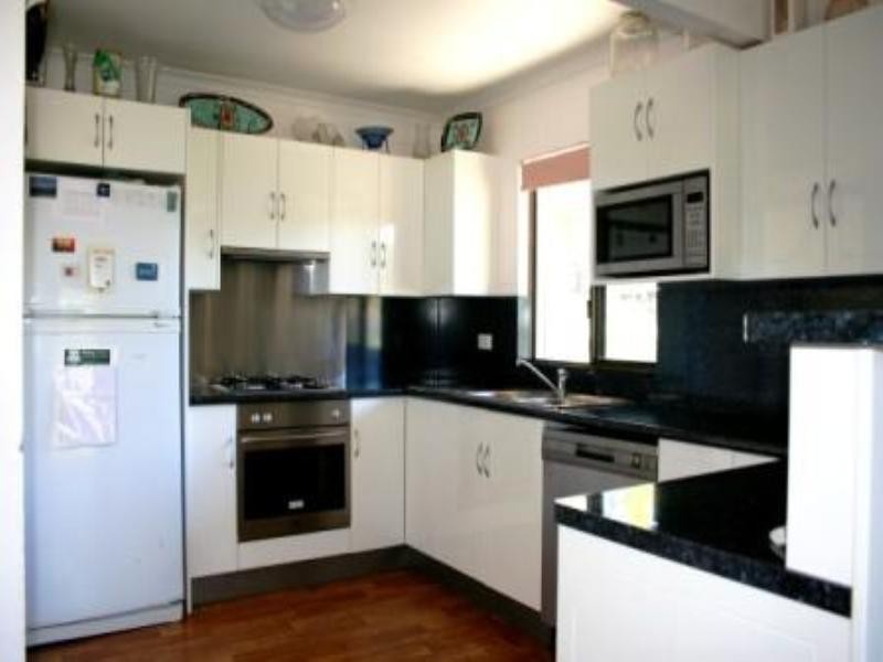 18 Endeavour Drive, Cooloola Cove QLD 4580