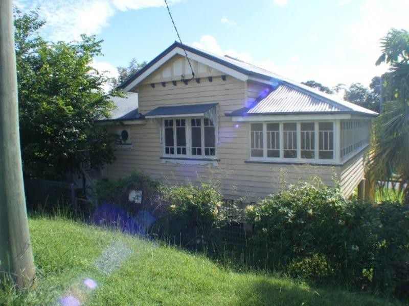 5 Crown Road, Gympie QLD 4570