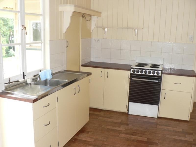 5 Crown Road, Gympie QLD 4570