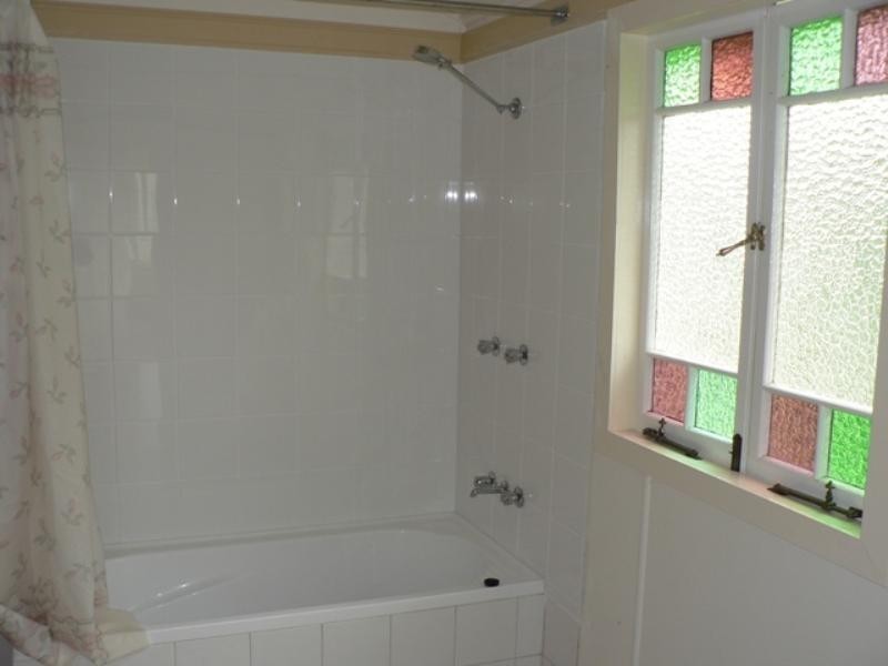 5 Crown Road, Gympie QLD 4570