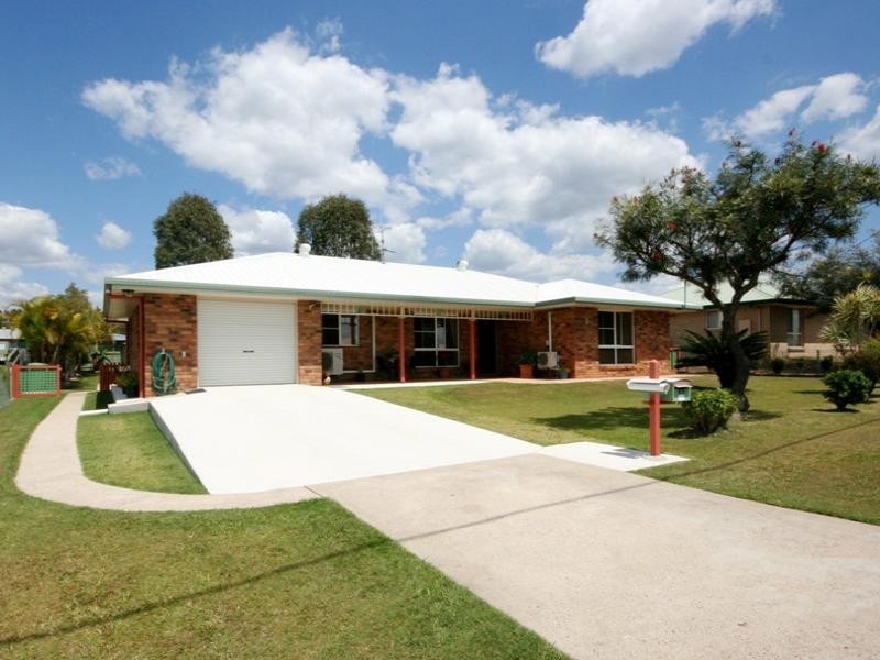 8 Cutty Sark Court, Cooloola Cove QLD 4580