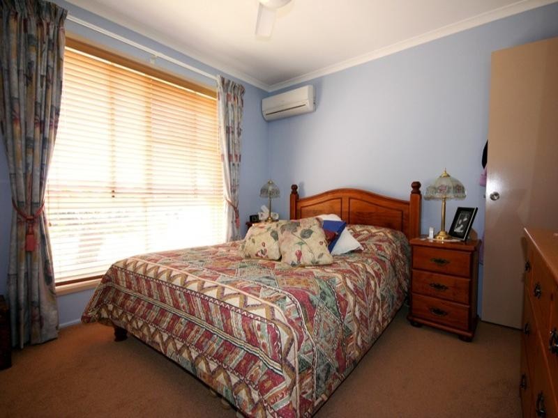 8 Cutty Sark Court, Cooloola Cove QLD 4580