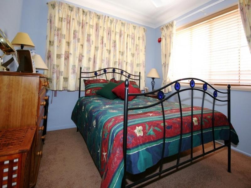 8 Cutty Sark Court, Cooloola Cove QLD 4580