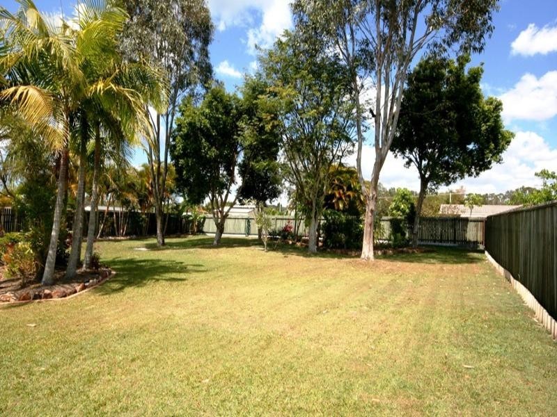 8 Cutty Sark Court, Cooloola Cove QLD 4580