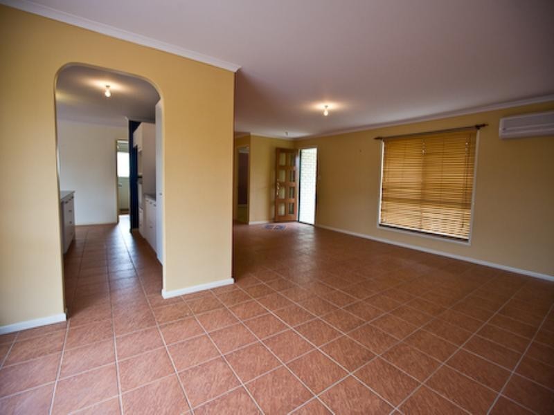 5 Bushland Drive, Southside QLD 4570