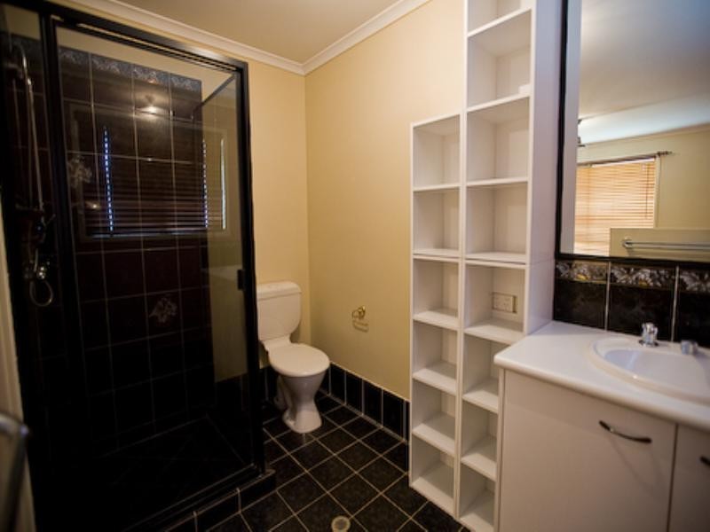 5 Bushland Drive, Southside QLD 4570